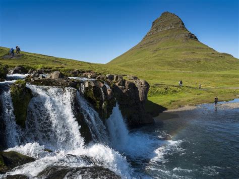 The Icelandic Population: A Historical and Demographic Overview