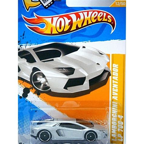 Hot Wheels - Lamborghini Aventador - Global Diecast Direct