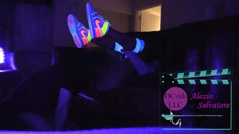 Gabbie Gets Pussy Licked With Black Lit Edge Glows Scrolller