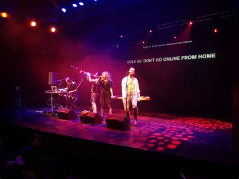 Pussy Riot Und Der Gratismut Deutscher K Nstler