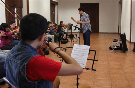 Contin A Escuela De Iniciaci N Art Stica Con Inscripciones En Uruapan