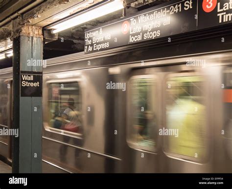 Subway station by wall street hi-res stock photography and images - Alamy