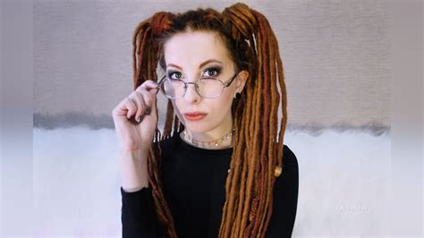 Tiny Tits Grey Eyes Girl XXX Dessert Picture 3