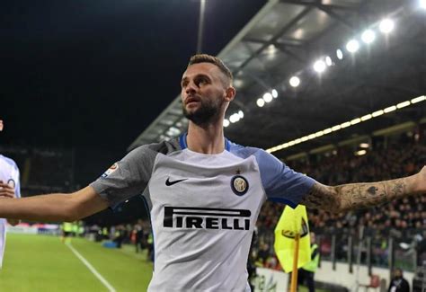 Calciomercato Inter News Brozovic Ai Saluti Ora Pu Arrivare Frattesi