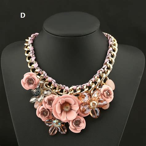 Large Colorful Pink Flower Choker Charming Gold Chain Statement Necklace