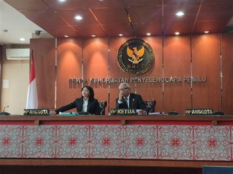 DKPP PTUN Tidak Bisa Menganulir Pemecatan Komisioner KPU