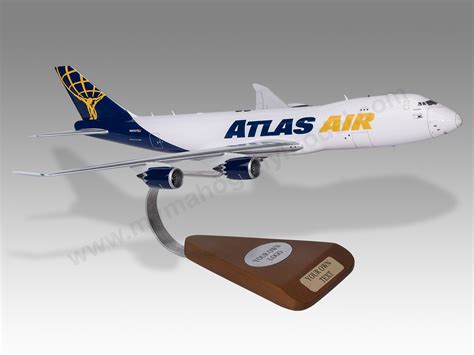 Boeing 747-8F Atlas /Apex Air Model - MyMahoganyModels