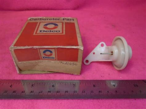 Nos Delco Chevy Corvair Choke Pull Off Vacuum Break Off White