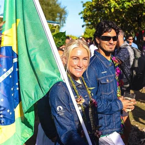 Tatiana Weston Webb Medalha De Prata No Surfe Nas Olimp Adas