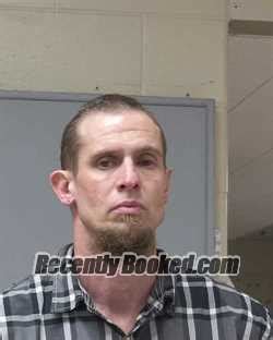 Recent Booking Mugshot For BOBBY RAY HURST In Madera County California