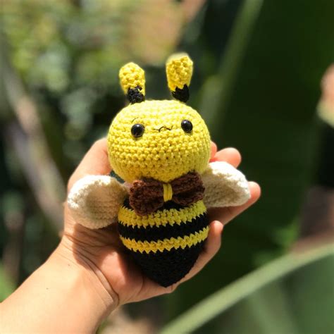 Amigurumi Bee Crochet Pattern Anvis Granny Handicrafts