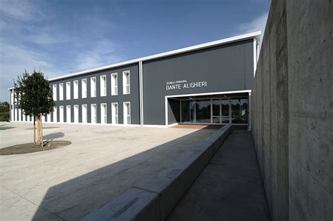 Dante Alighieri Primary School - Studio Architetti Didoné Comacchio