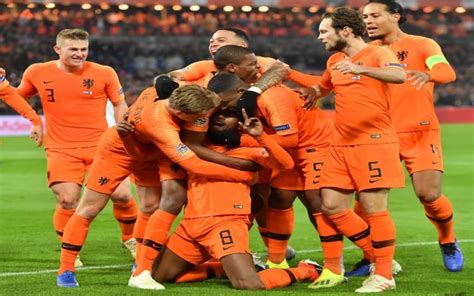 Holanda Derrota A Fran A Por A E Rebaixa A Alemanha Na Liga Das