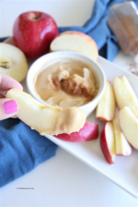 Yogurt Honey Peanut Butter Dip - The Idea Room