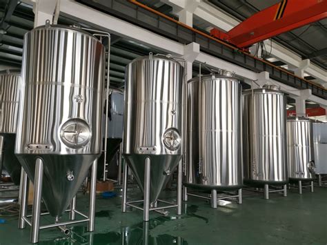 How To Choose The Right Beer Making Equipment For Your Brewing Setup