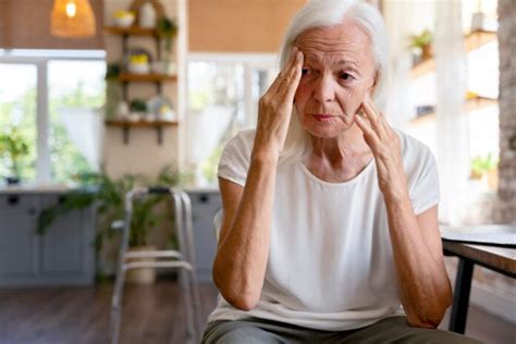 Alzheimer Sintomas Fases E Tratamento Sami Saúde