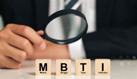 MBTI là gì Đặc điểm của mỗi nhóm tính cách KhaiStore vn