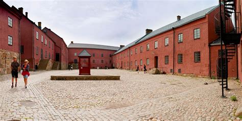 Halmstads Slott - Castle in Halmstad | GuidebookSweden