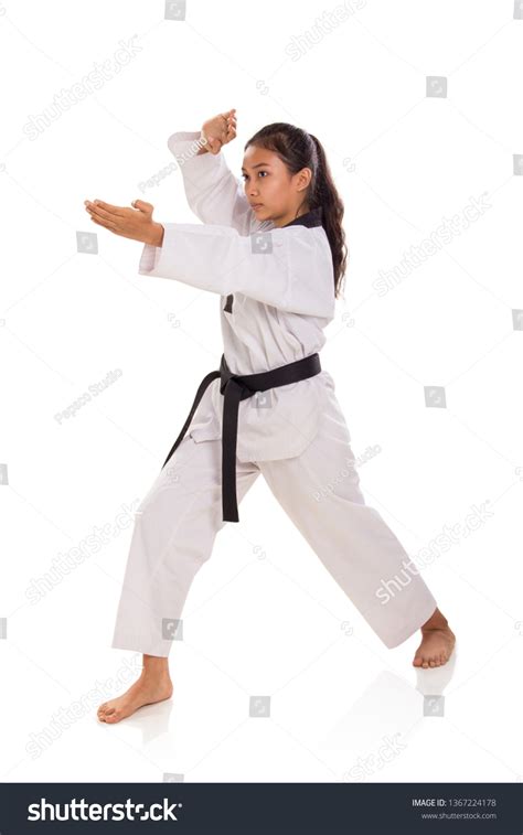 208 Taekwondo Block Women Images, Stock Photos, 3D objects, & Vectors ...