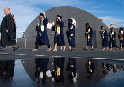 Graduation 2019: Oxford Academy, in Cypress, commencement photos ...