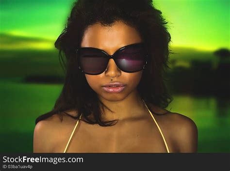 4 Brunette Beach Girl Curvy Free Stock Photos StockFreeImages