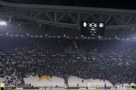 Juventus Sassuolo Sciopero Della Curva Bianconera Giornalettismo