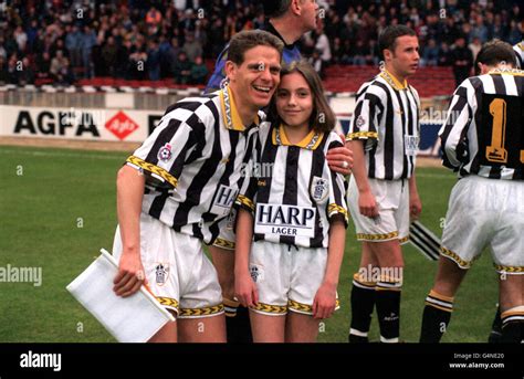 ANGLO ITALIAN CUP FINAL SOCCER Stock Photo - Alamy