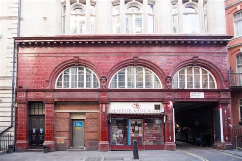 Down Street Underground Station An Iconic Leslie Green Und Flickr