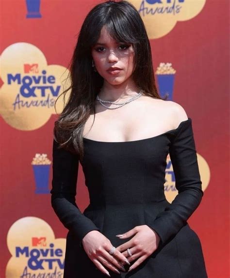 Noelsilovee-follow for more🤍 Jenna Ortega, Red Carpet, Wife, Celebs ...