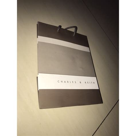 Jual Paper Bag CHARLES KEITH Shopee Indonesia