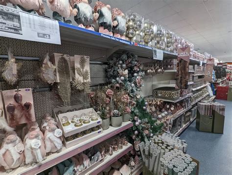 Essex B&M store unveils its Christmas range even though its only September - Essex Live