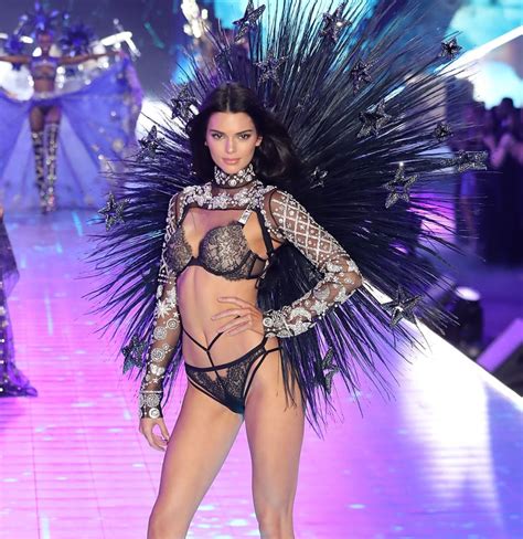 The Most Memorable Victoria S Secret Models Of All Time PS Fashion