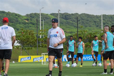 Néstor Lorenzo Se Defendió De Las Críticas A Los Microciclos Con Jugadores De La Liga Colombiana