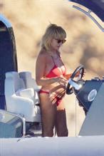 SUSIE VANNER Nude AZNude