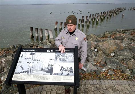 Port Chicago National Memorial Explore An Explosive Crisis