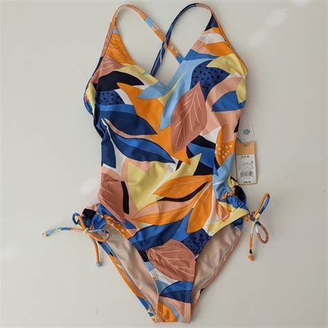 Kona Sol Swim Nwt Kona Sol Criss Cross Back Floral Medium Coverage