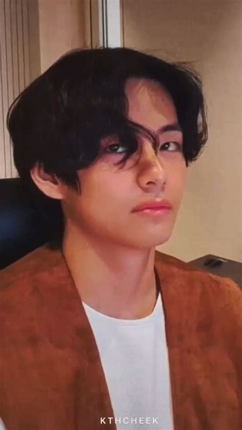 Pin by Kpop Isabellita on Guardado rápido Kim taehyung Taehyung Cute gay couples