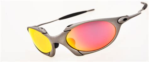 5 Classy Oakley Sunglasses Worth Adding To Your Consideration List Titan Eyeplus Blog