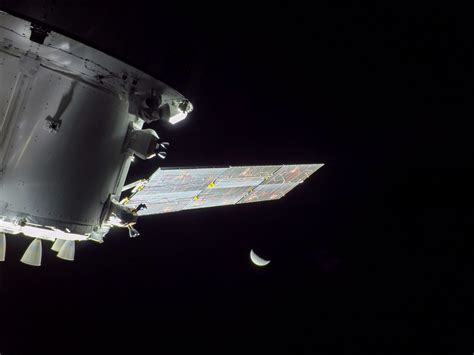 NASA's Orion capsule goes into a far-out orbit around the moon