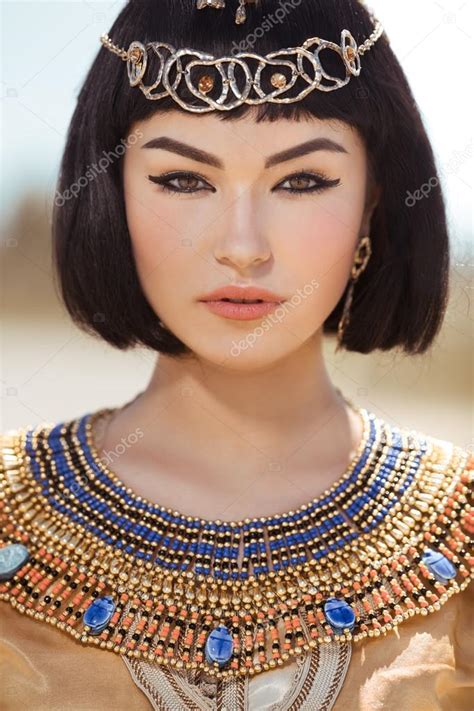 Egyptian Queen Cleopatra Makeup - Mugeek Vidalondon