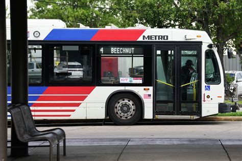 $1.5 billion Houston METRO line project delayed by pushback