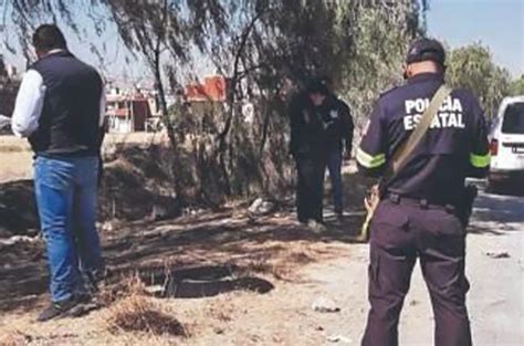 Familia Muerta En Bolsas De Basura Aparece En Un Canal De Agua De