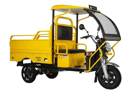 City Life Eco Friendly Battery Operated E Rickshaw Loader Loading