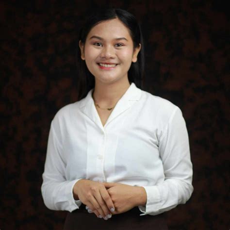 Angelica Tolentino Professional Virtual Assistant Freelance Self