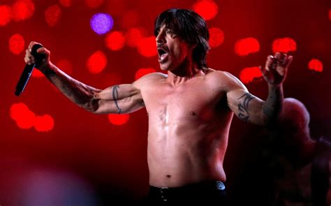 Anthony Kiedis Of Red Hot Chili Peppers Hospitalised As Band Cancels Concert