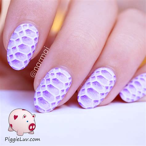 Freehand Purple Snake Skin Nail Art Snake Skin Nails Nail Art Nails