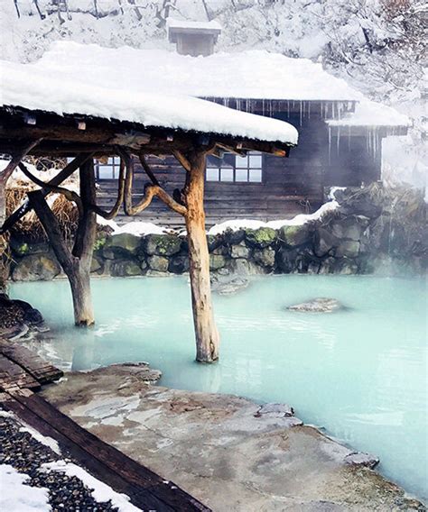 Towards A Nude Architecture Traces Japan S Bathhouse Culture
