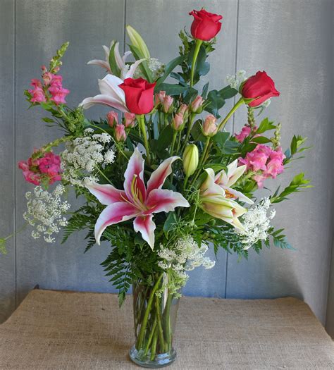 Loyola L Flower Bouquet By Michler Florist L Lexington Kentucky