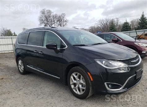 Sslv Chrysler Pacifica Cena 18 500 € 2018 Chrysler Pacifica Usa