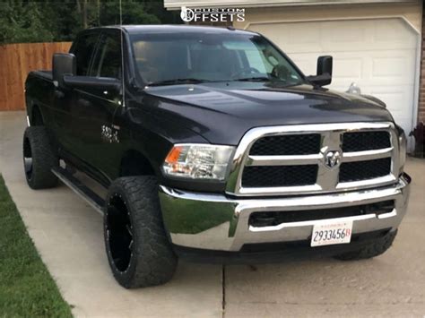 2016 Ram 2500 With 22x12 55 Vision Sliver And 33 12 5R22 Kenda Klever